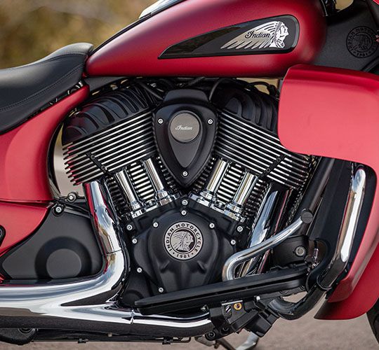 Thunder Stroke® 116 V-Twin motor
